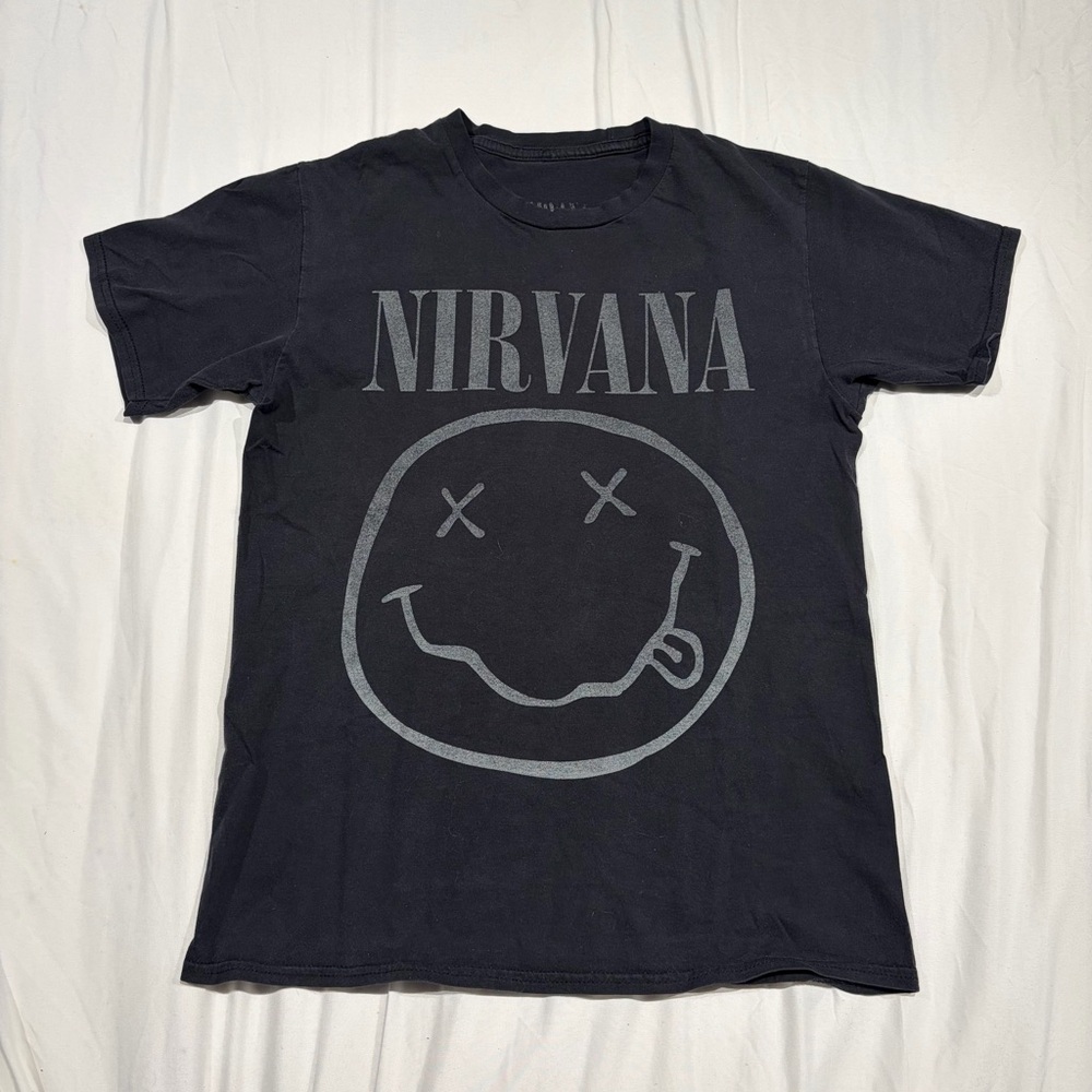 Nirvana Shirt medium